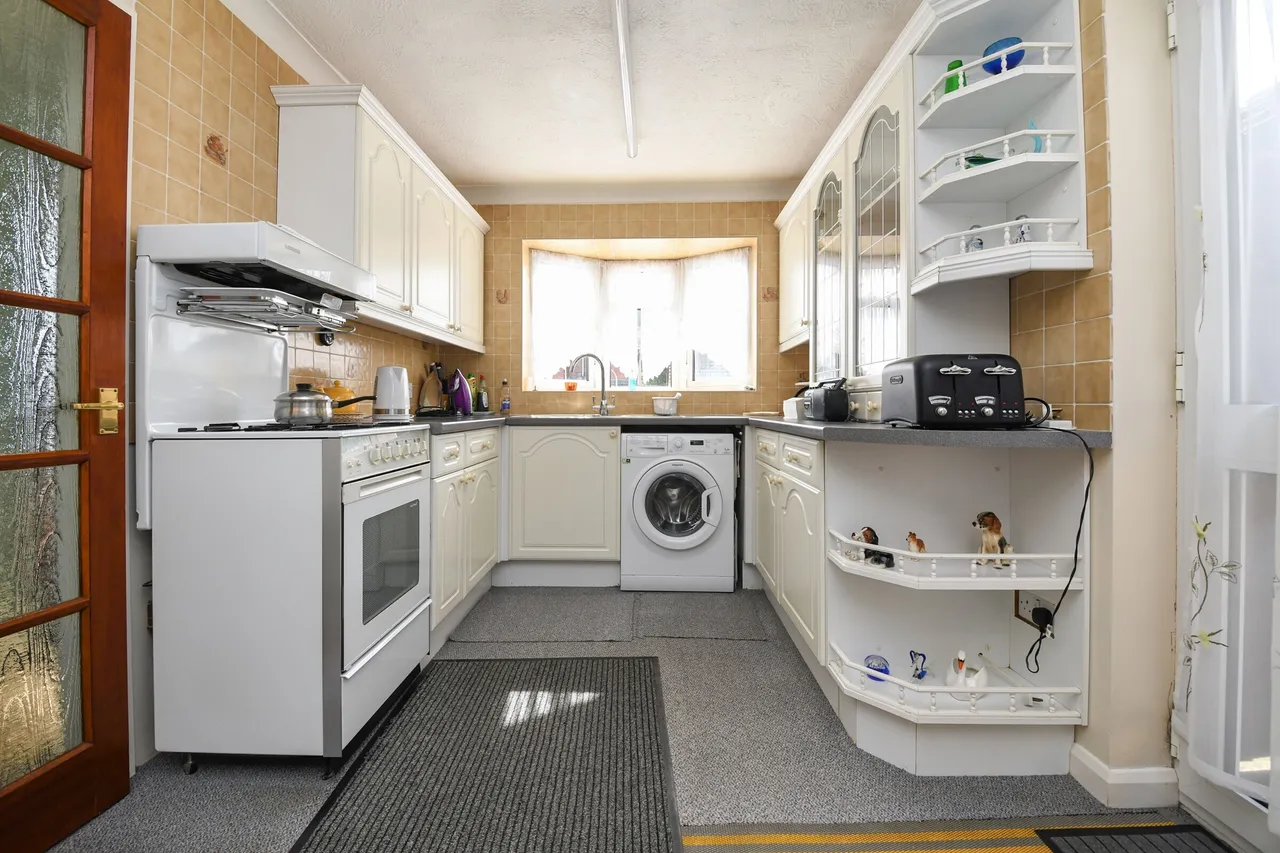 St. Agnes Road, Billericay, Essex, ., CM12, photo 4