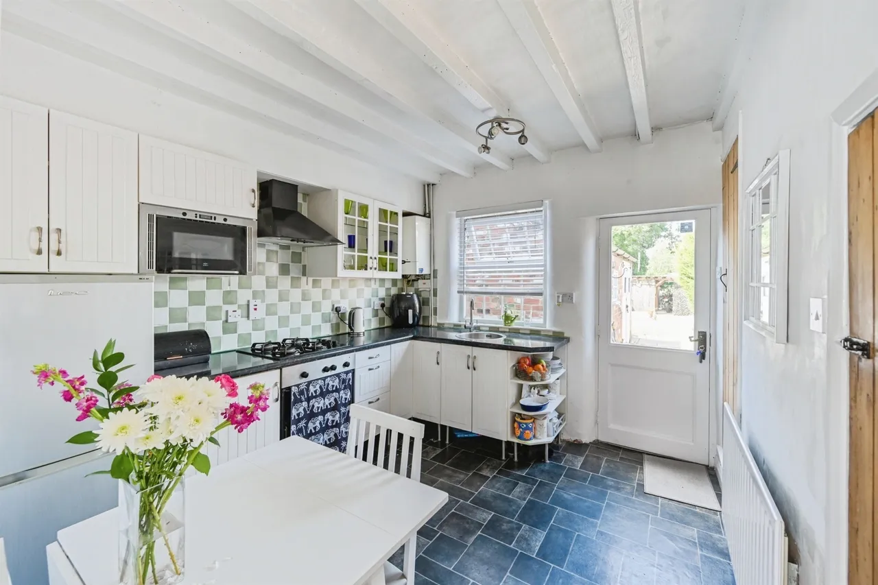 Victoria Avenue, Borrowash, DE72, photo 5