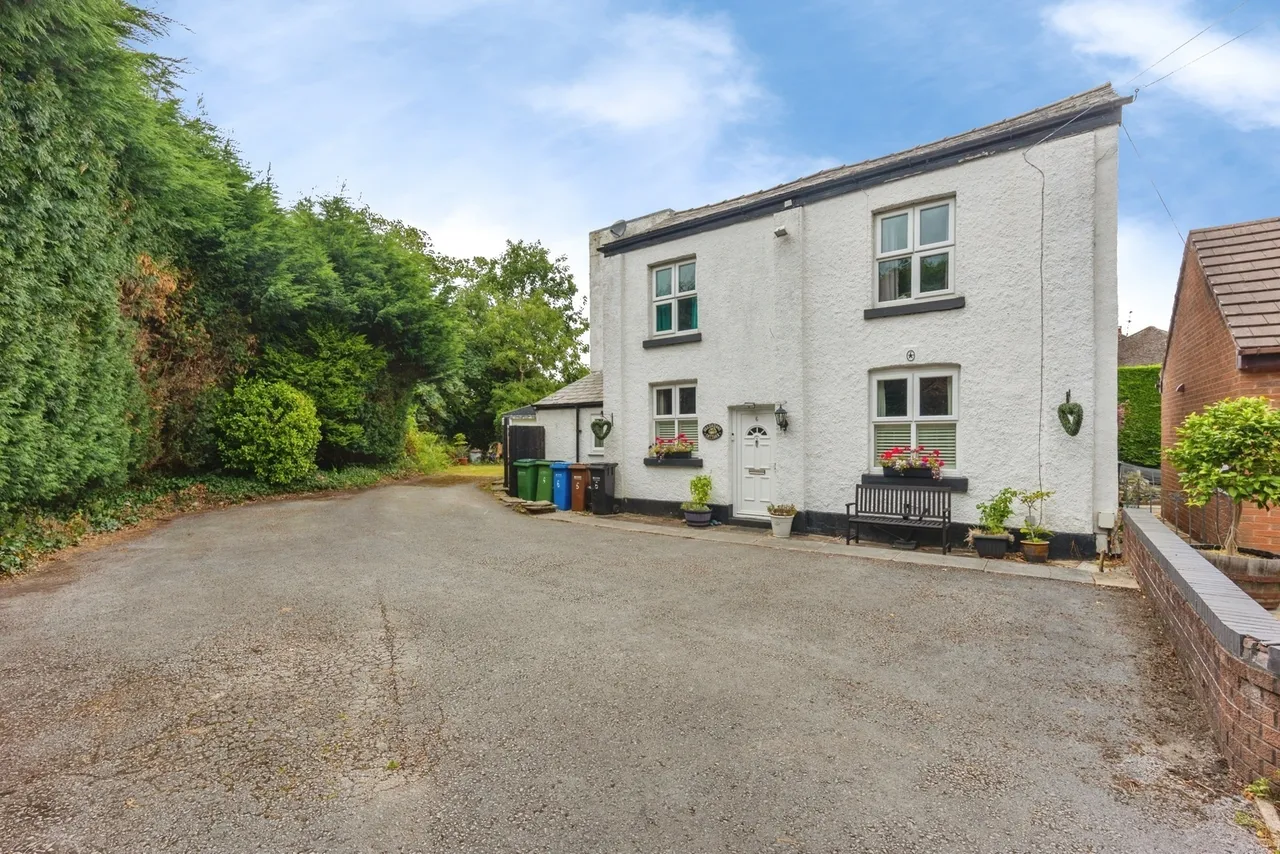 3 bed house for sale — Beamsmoor Close, Marple, Stockport, Greater Manchester, SK6