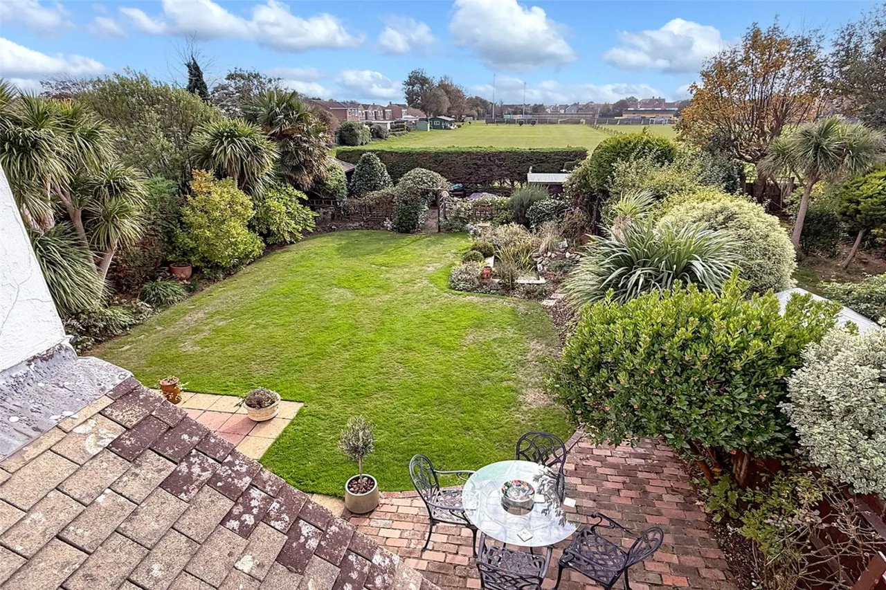 Littlehampton, BN17, photo 19