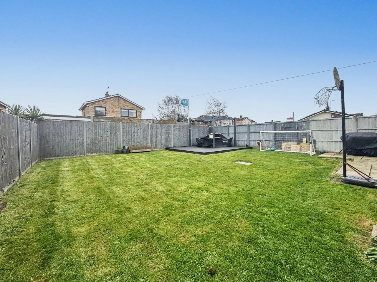 Pinewood Gardens, North Cove, photo 16