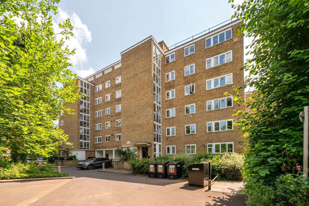 10 Innes Gardens, London, photo 11
