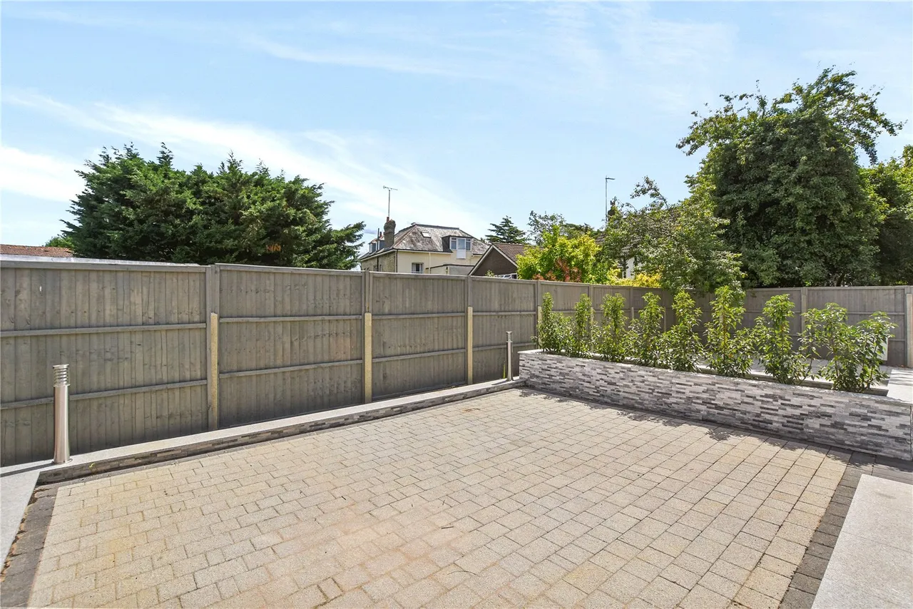 The Ridgeway, Enfield, EN2 8PD, photo 19