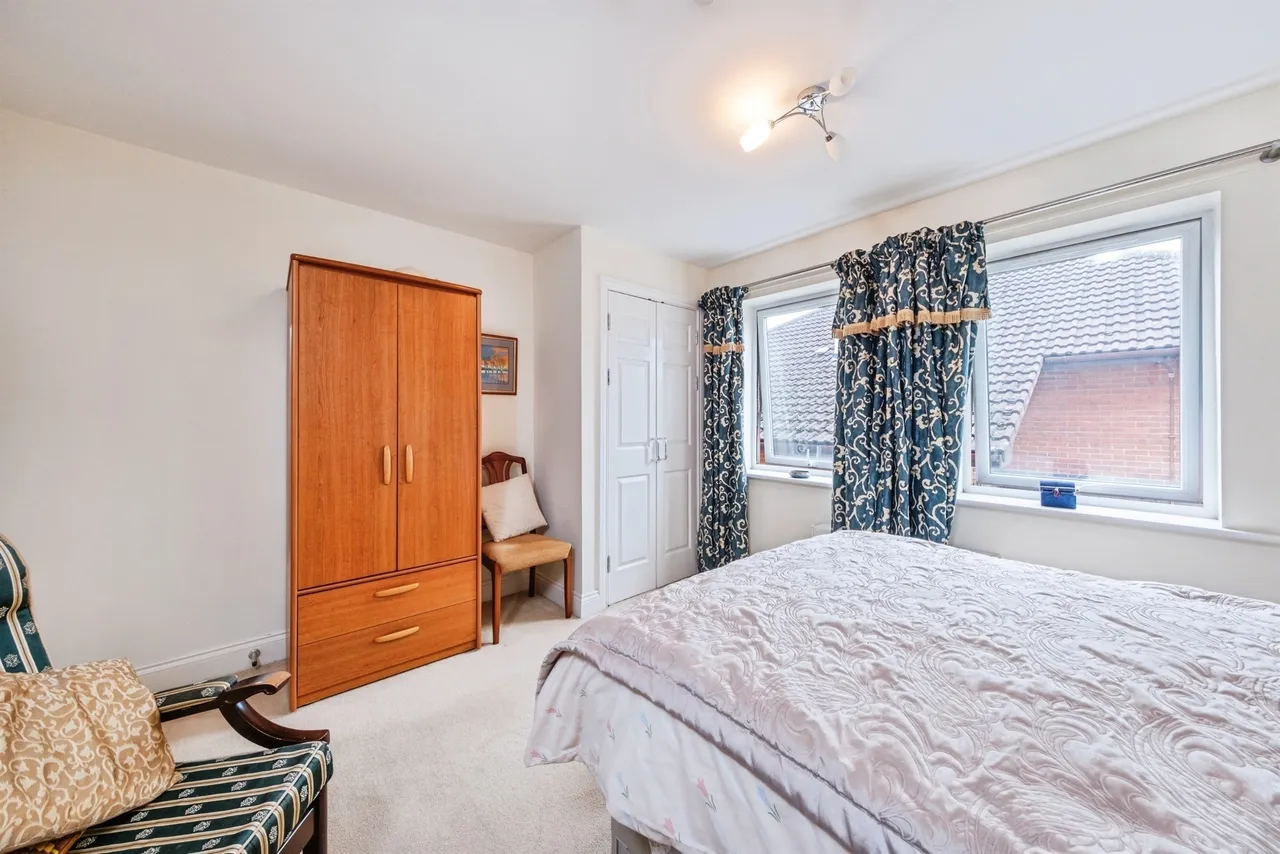 Westbury Lane, Newport Pagnell, photo 10