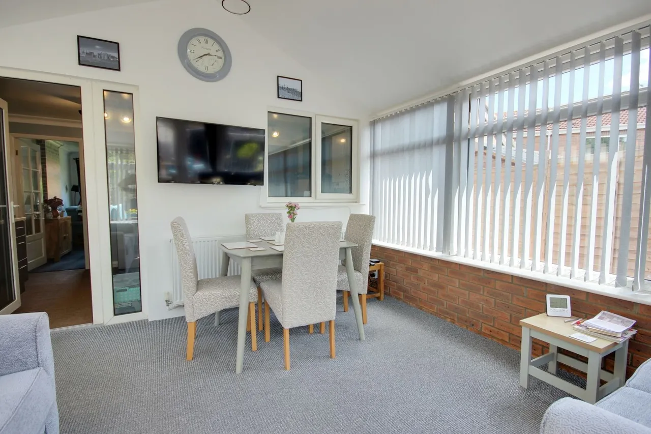 Risby Place, Beverley, HU17, photo 13