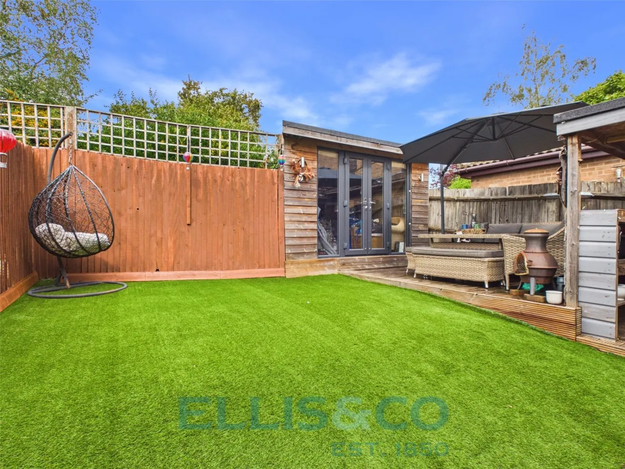 Town Acres, Tonbridge, TN10, photo 12