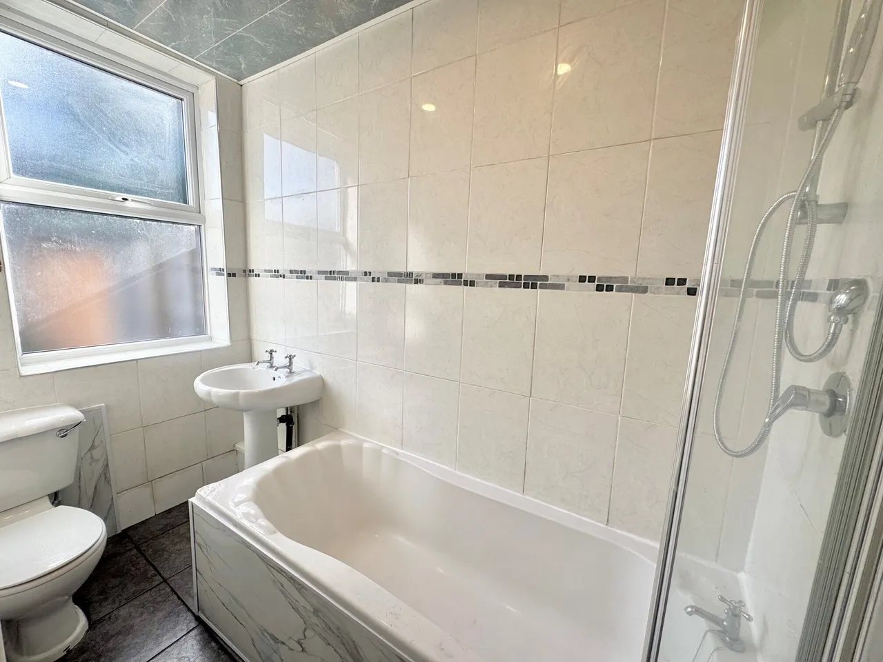 Pirrie Road, L9, photo 3