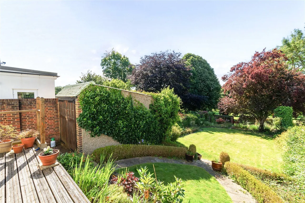 Wood Lodge Lane, West Wickham, BR4, photo 11