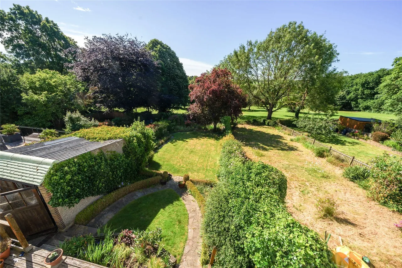 Wood Lodge Lane, West Wickham, BR4, photo 5