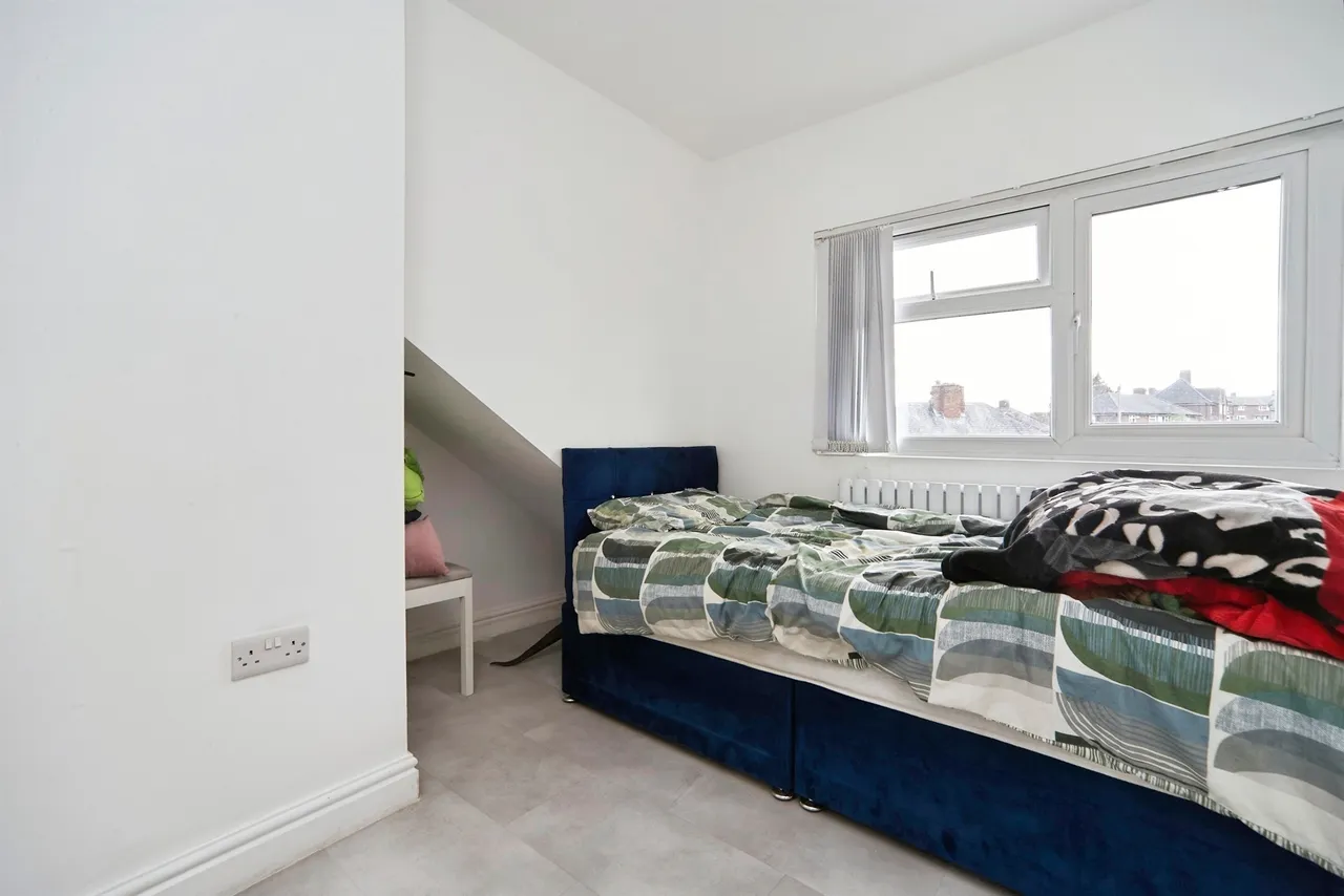 Easterly Square, Leeds, LS8, photo 12