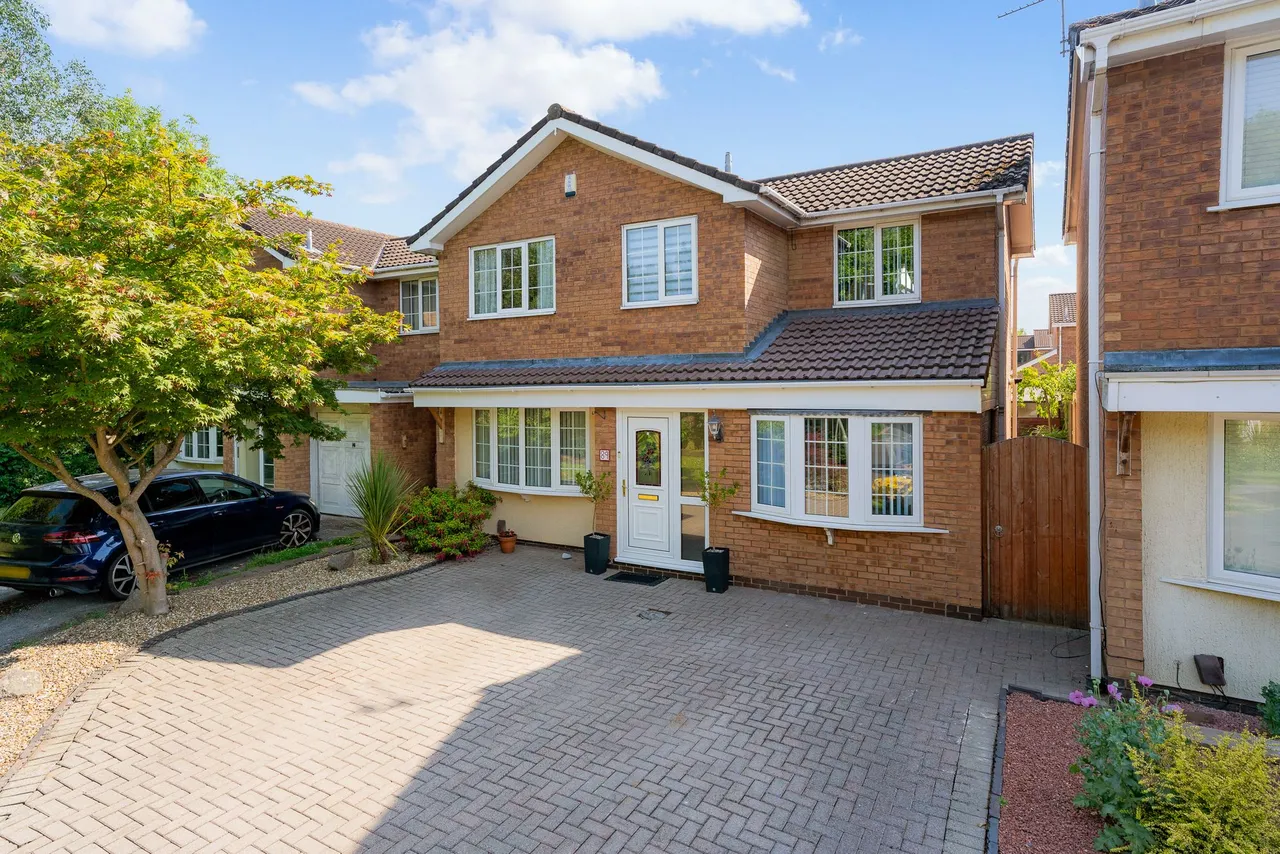 3 bed house for sale — St. Bridgets Close, Fearnhead, Warrington, Warrington, WA2 0EP