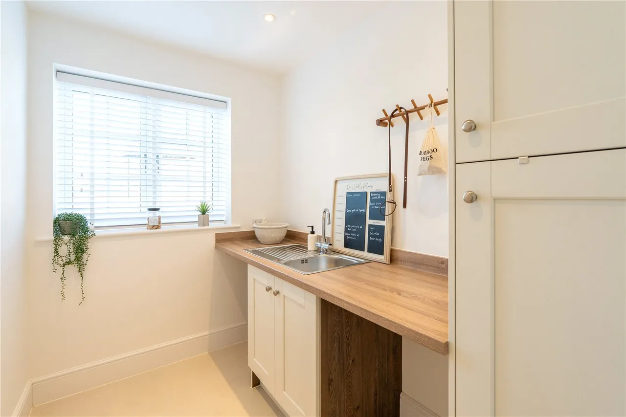 Hook Norton Road, Sibford Ferris, OX15, photo 13