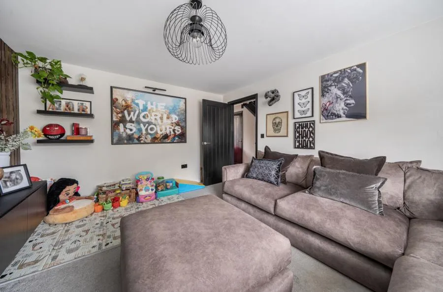 Goslings Way, Trimley St. Martin, IP11, photo 8