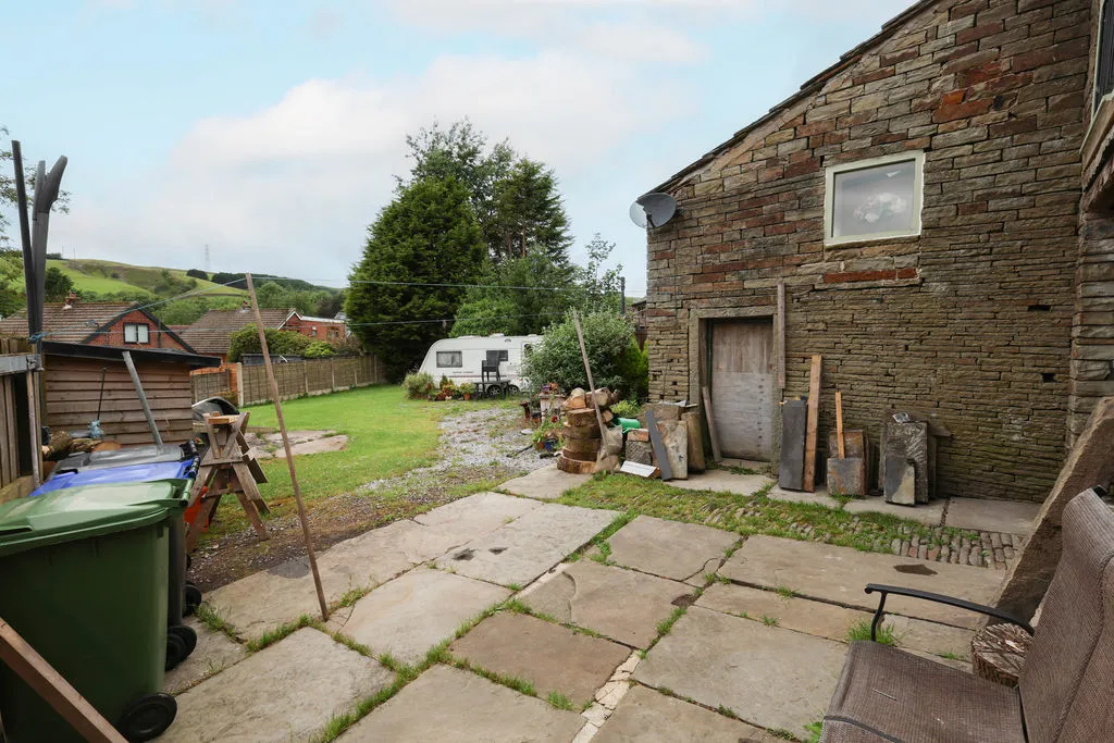 Tong End Whitworth, Rochdale OL12 8BJ, photo 13