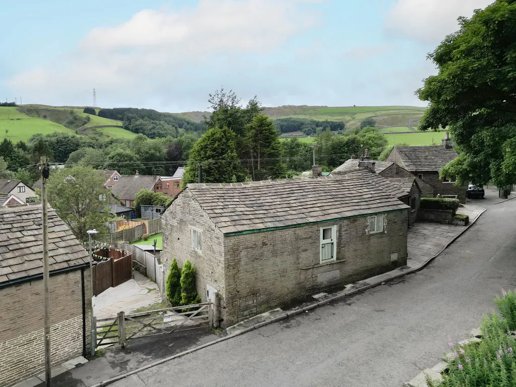 1 bed house for sale — Tong End Whitworth, Rochdale OL12 8BJ