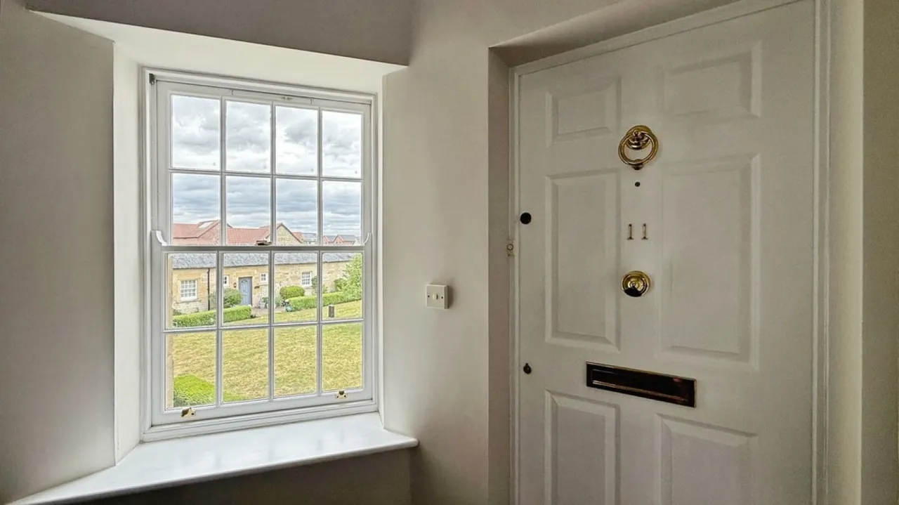St Georges Court, Semington, photo 4