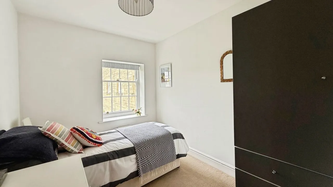 St Georges Court, Semington, photo 12