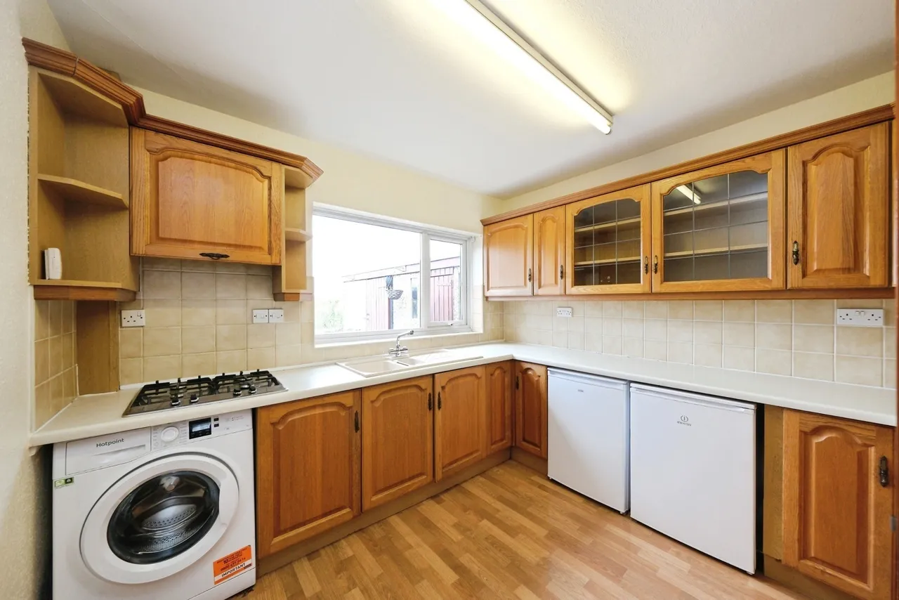 Leeming Lane North, Mansfield Woodhouse, Mansfield, Nottinghamshire, NG19, photo 5