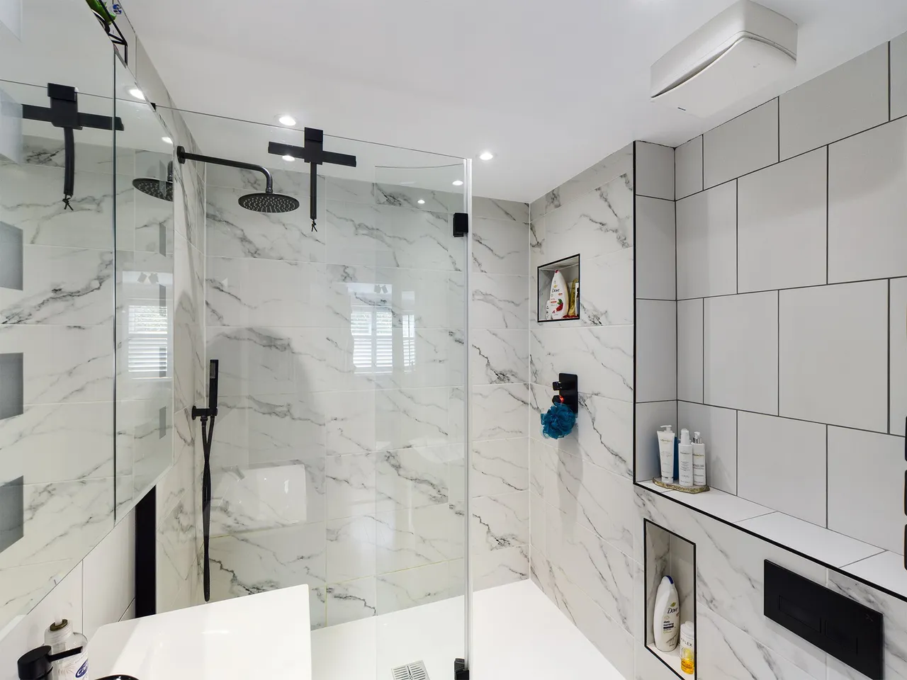 Windsor Street, Chertsey, KT16, photo 4