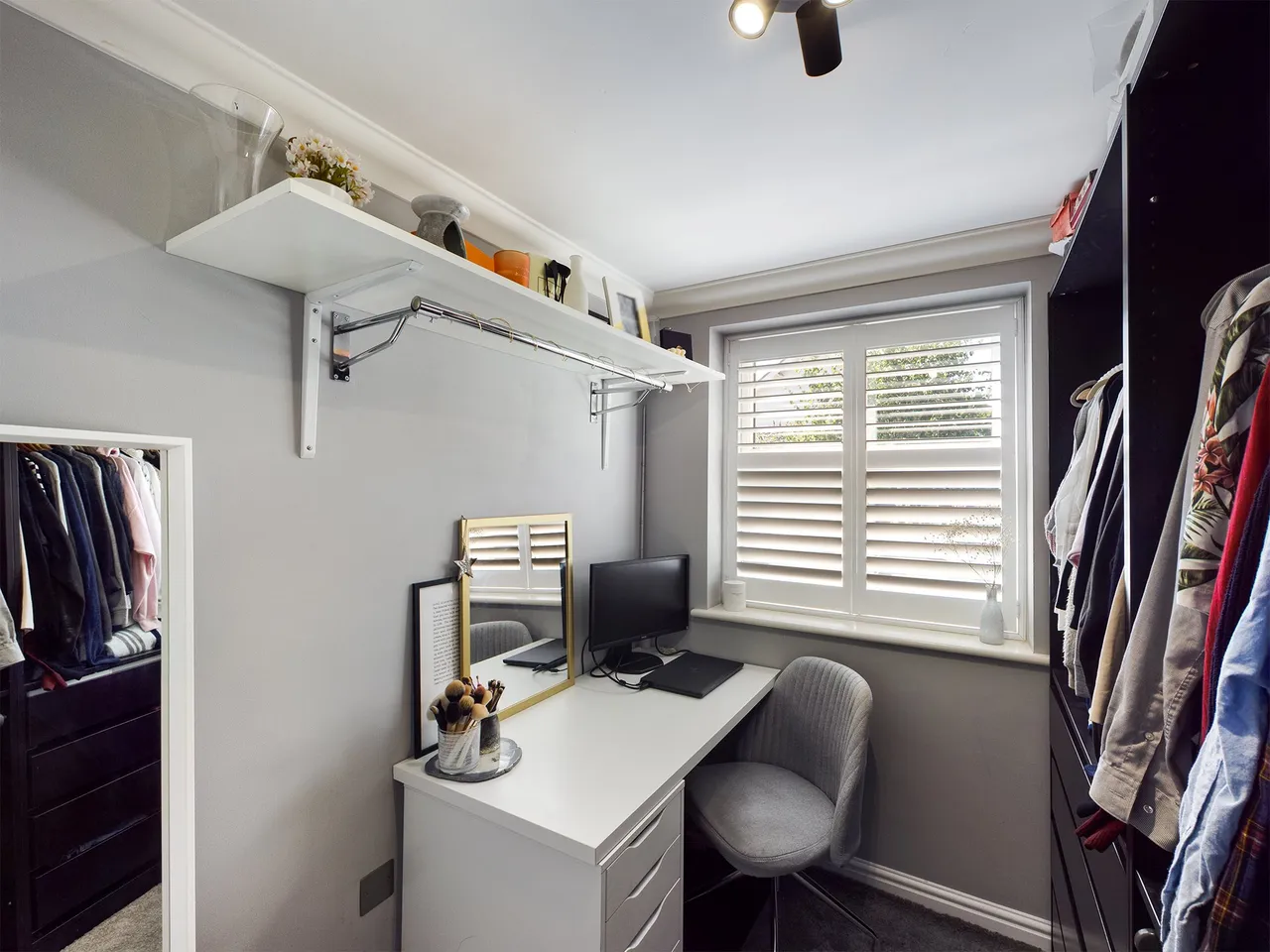 Windsor Street, Chertsey, KT16, photo 8