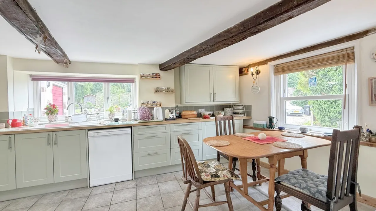 Whitecroft, Dilton Marsh, photo 6