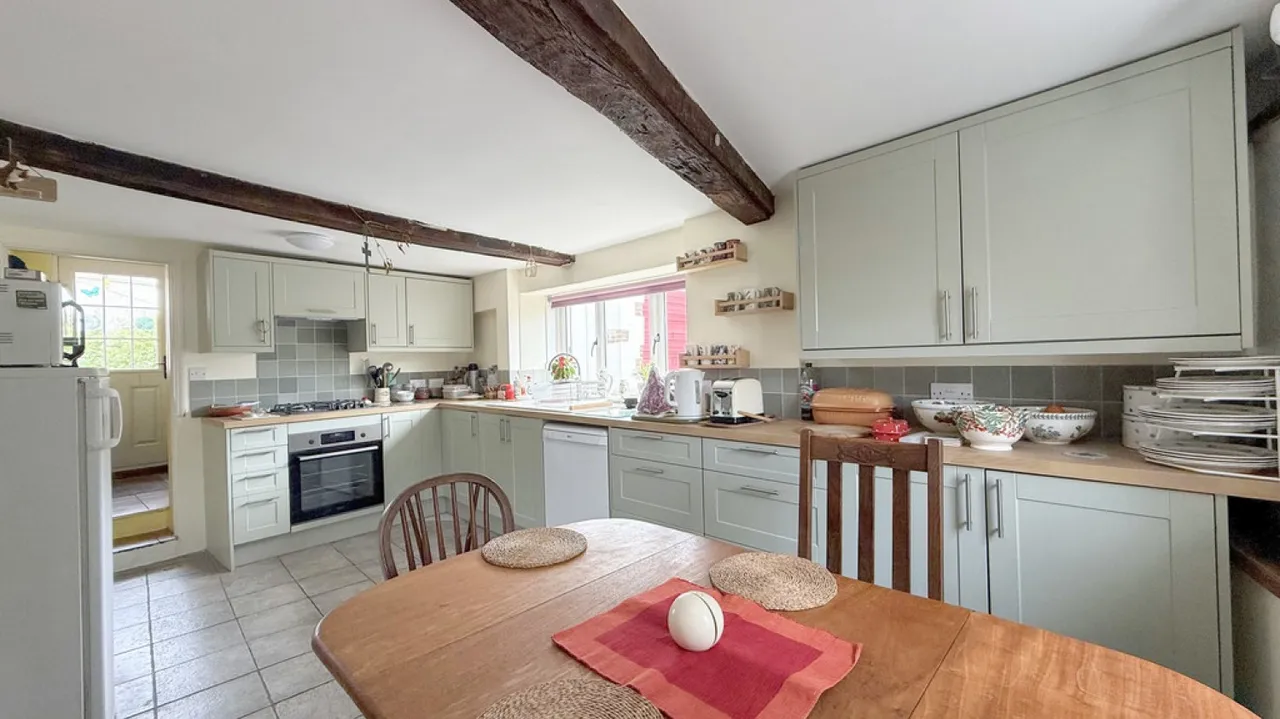 Whitecroft, Dilton Marsh, photo 4