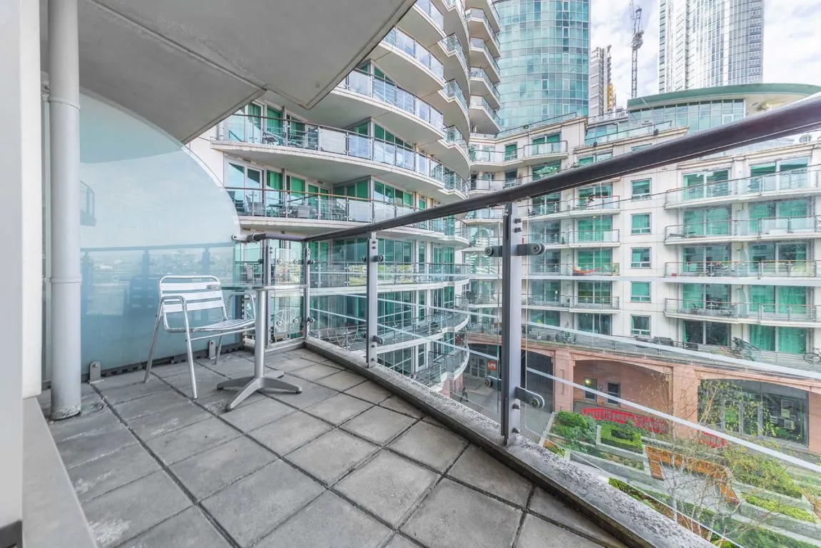 Drake House, Nine Elms, photo 7