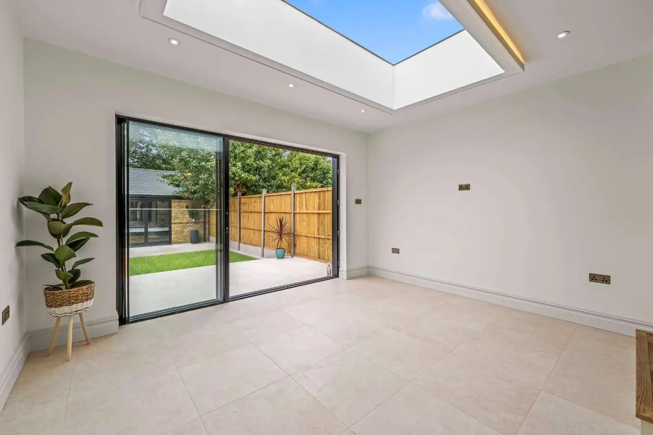 Hampton Road, Hampton Hill, Hampton, TW12 1JN, photo 6