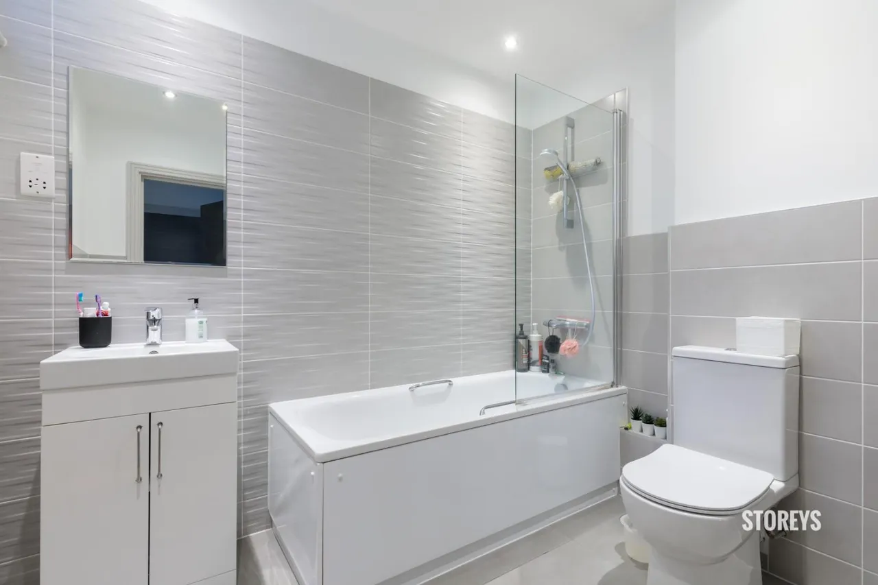 Clockhouse Avenue, Barking, IG11, photo 14