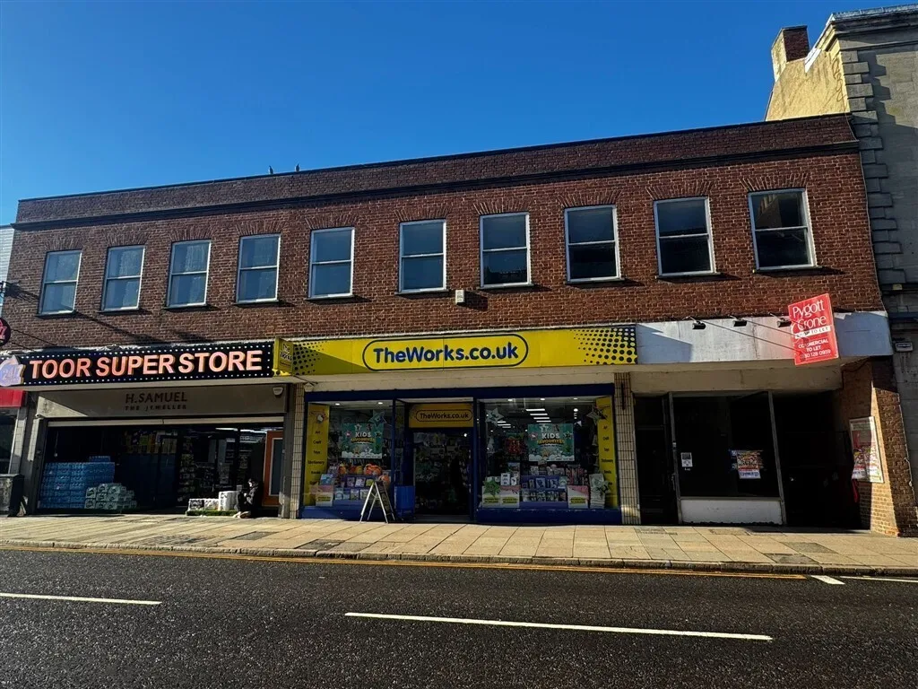 High Street, Grantham, NG31, photo 14