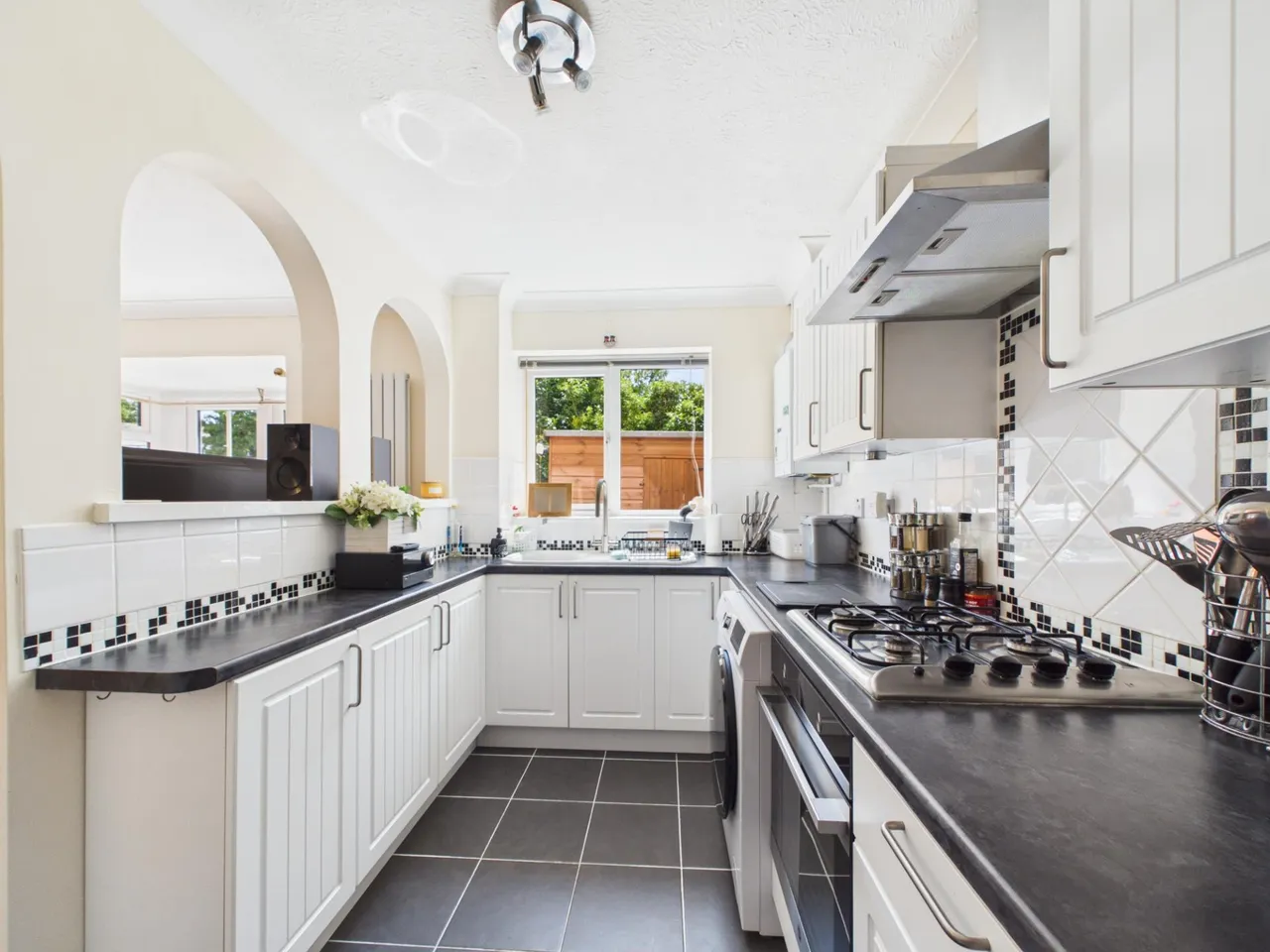 Finch Close, Tadley, RG26, photo 4