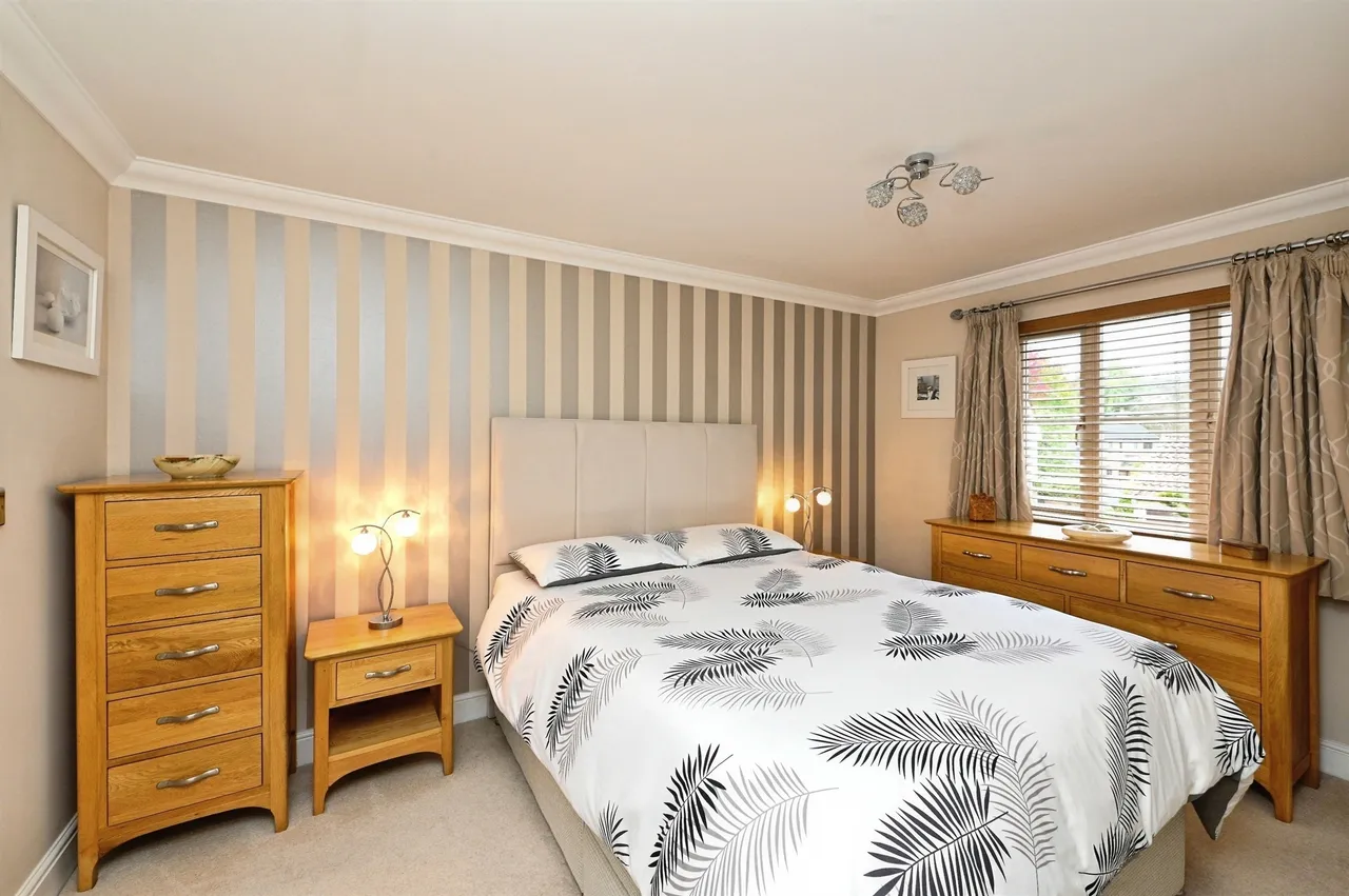 Rosebay, South Wootton, PE30, photo 13