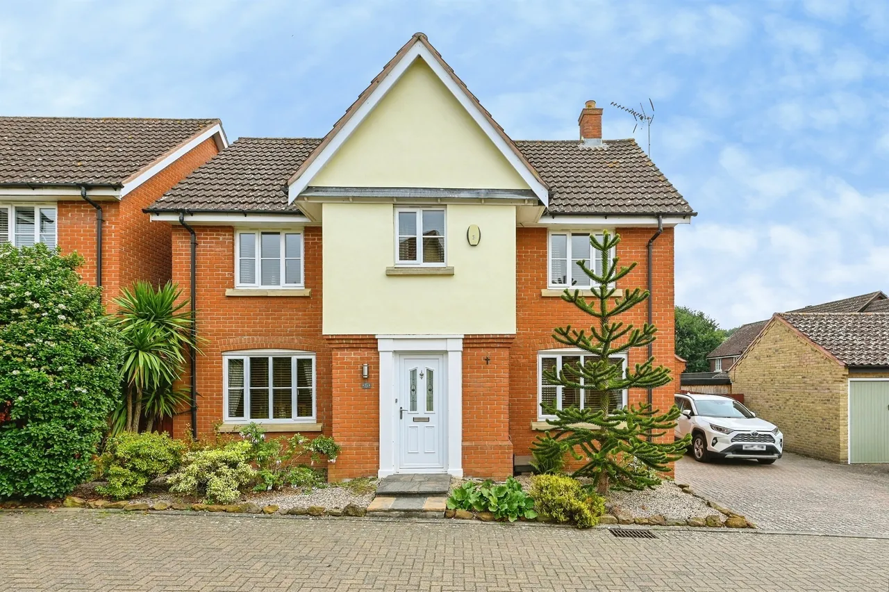 4 bed house for sale, Rosebay, South Wootton, PE30