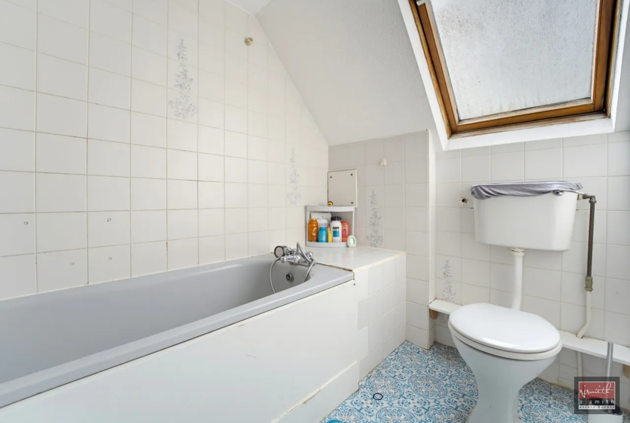 Ferndale Road, Ashford, TW15, photo 8