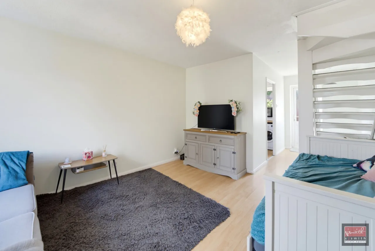 Ferndale Road, Ashford, TW15, photo 16