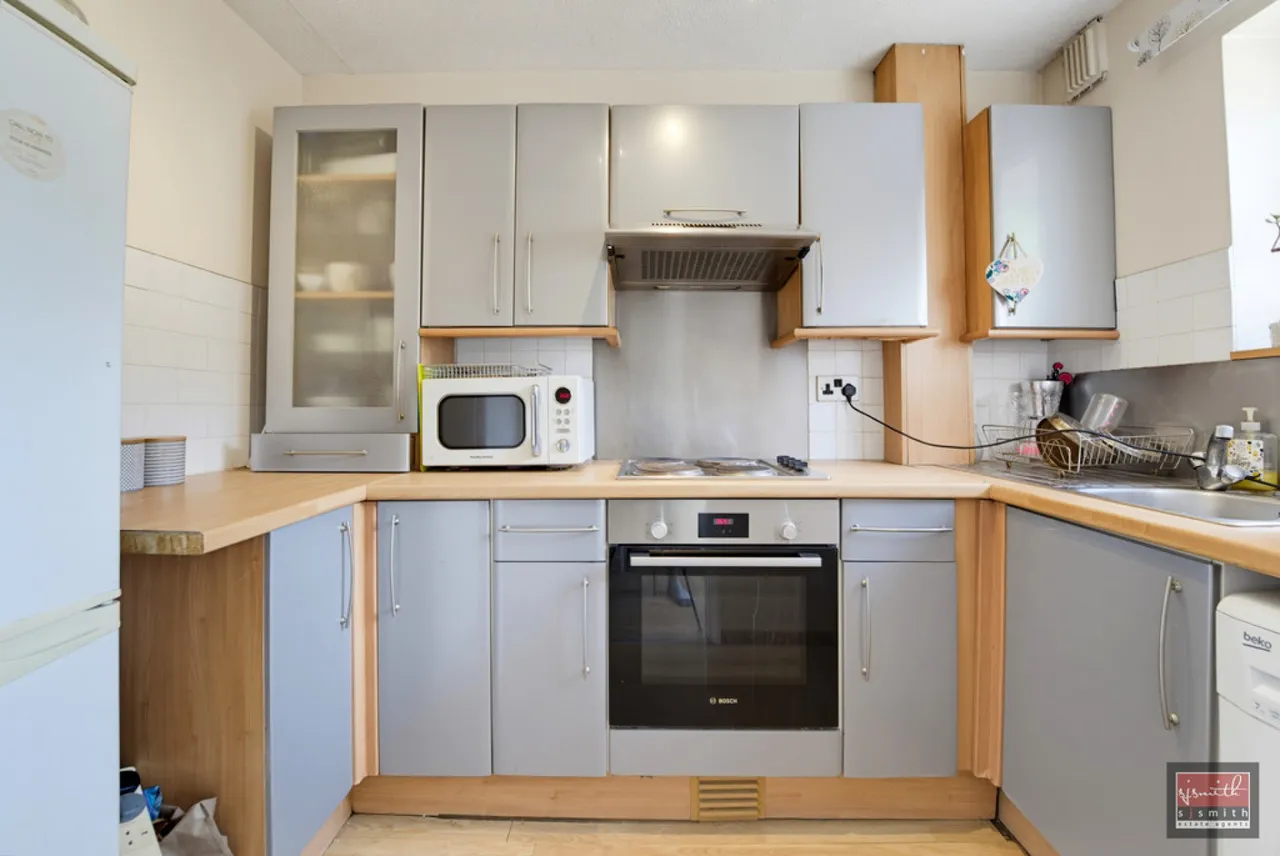 Ferndale Road, Ashford, TW15, photo 4