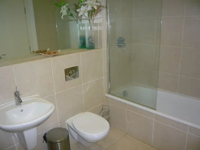Wellington Street, LS1, photo 6