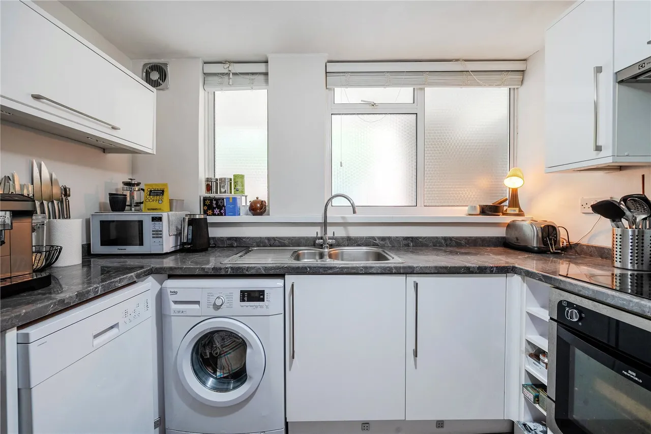 The Lawns, SE19, photo 16
