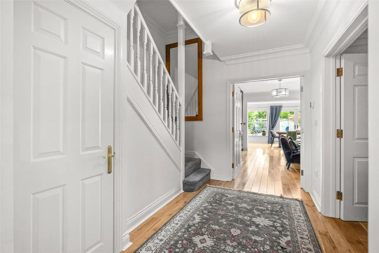 The Avenue, Hampton, TW12 3RN, photo 7