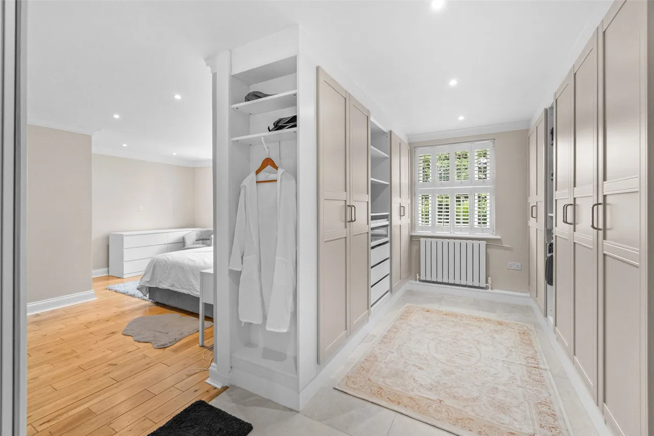 The Avenue, Hampton, TW12 3RN, photo 13
