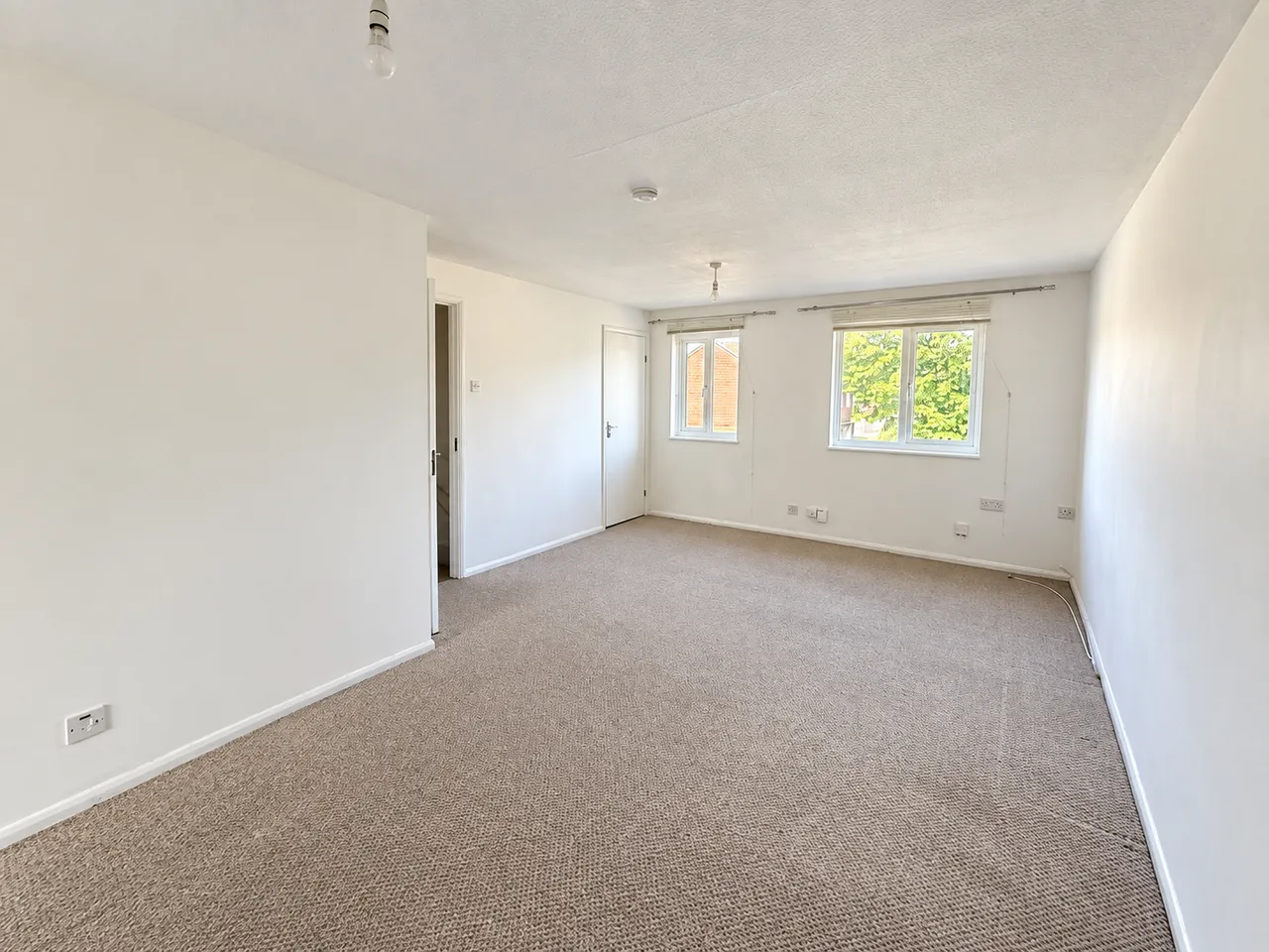 Taylor Close, Orpington BR6, photo 7