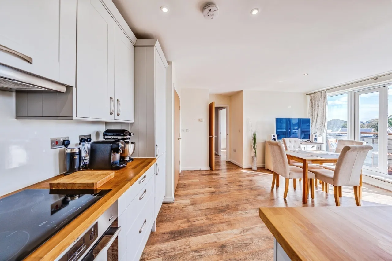 Redwing Crescent, Greenhithe, DA9, photo 5