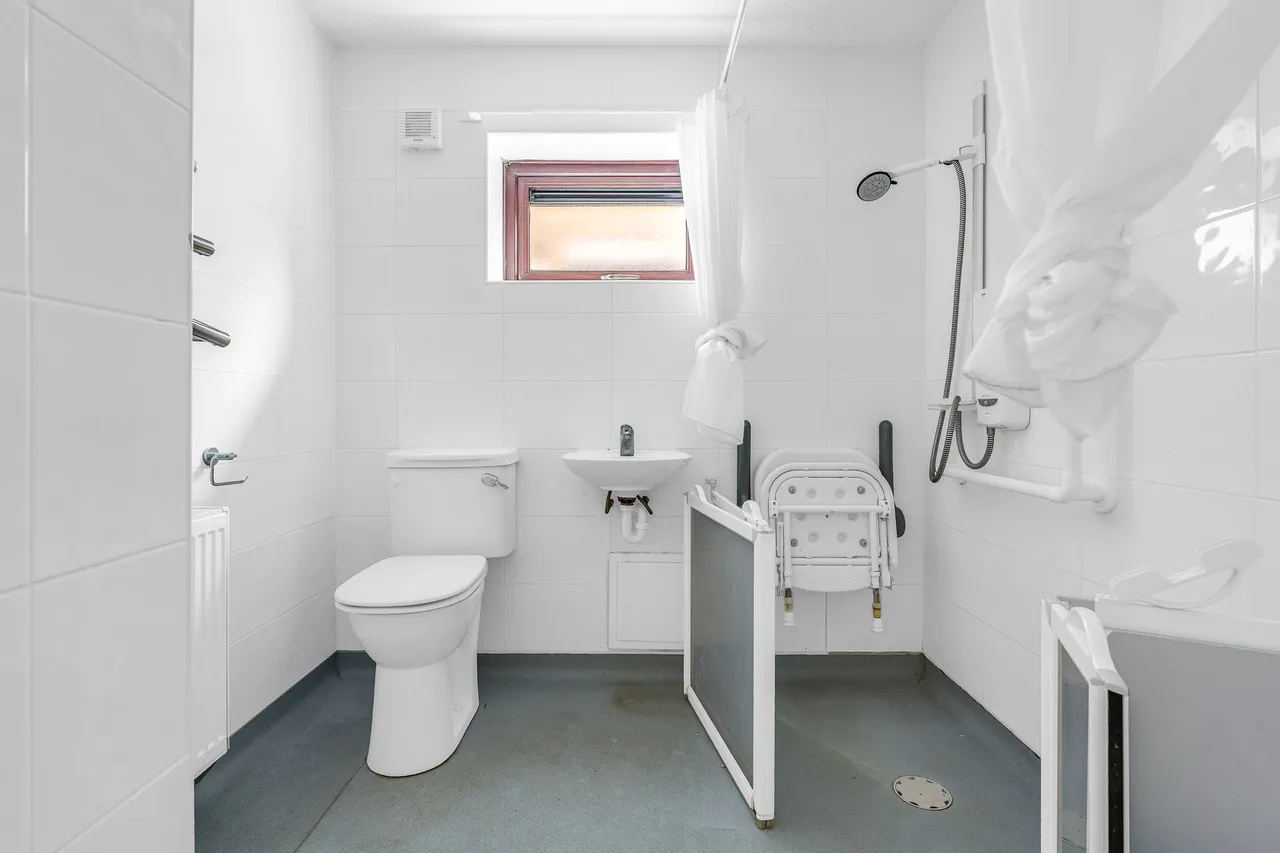 Beazley Close, Ware, SG12 7LS, photo 7
