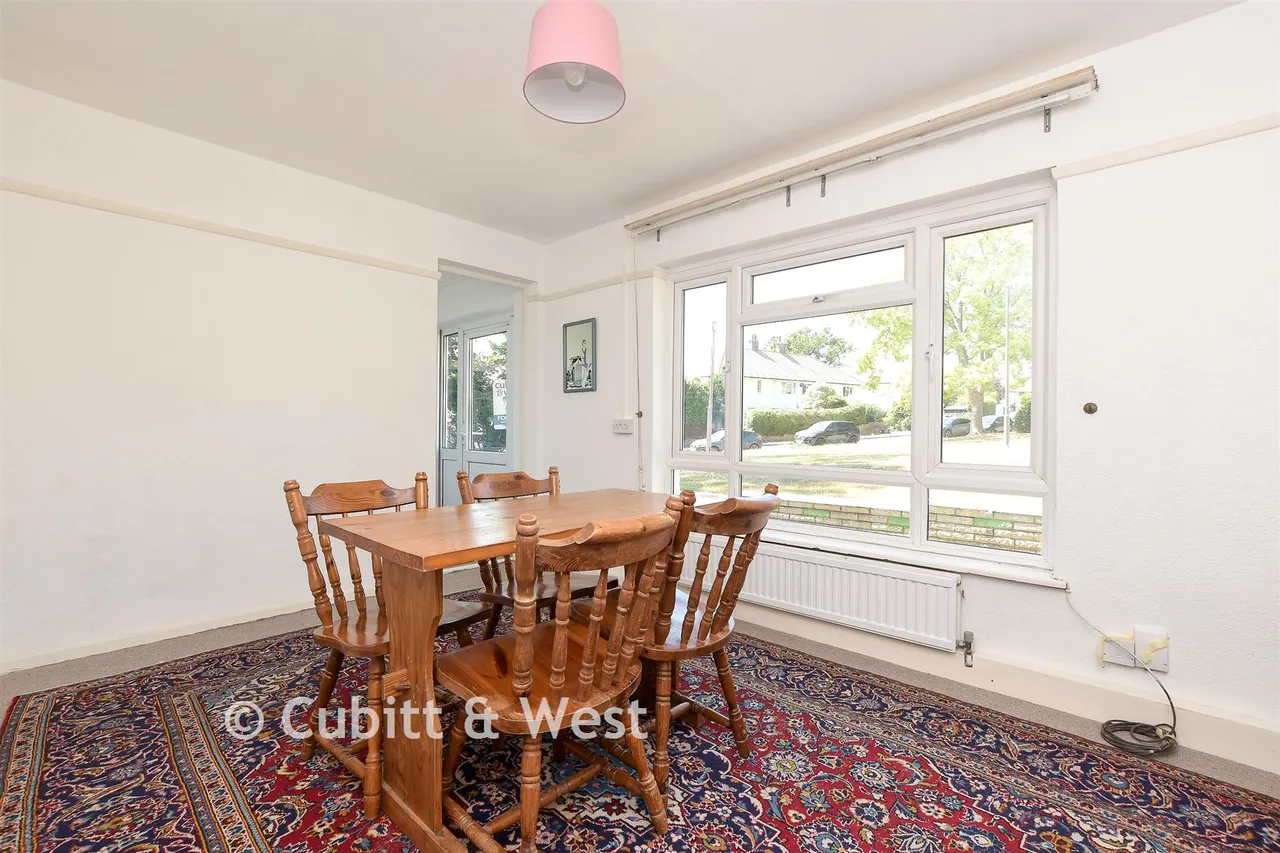 Juniper Road, Reigate, RH2, photo 11