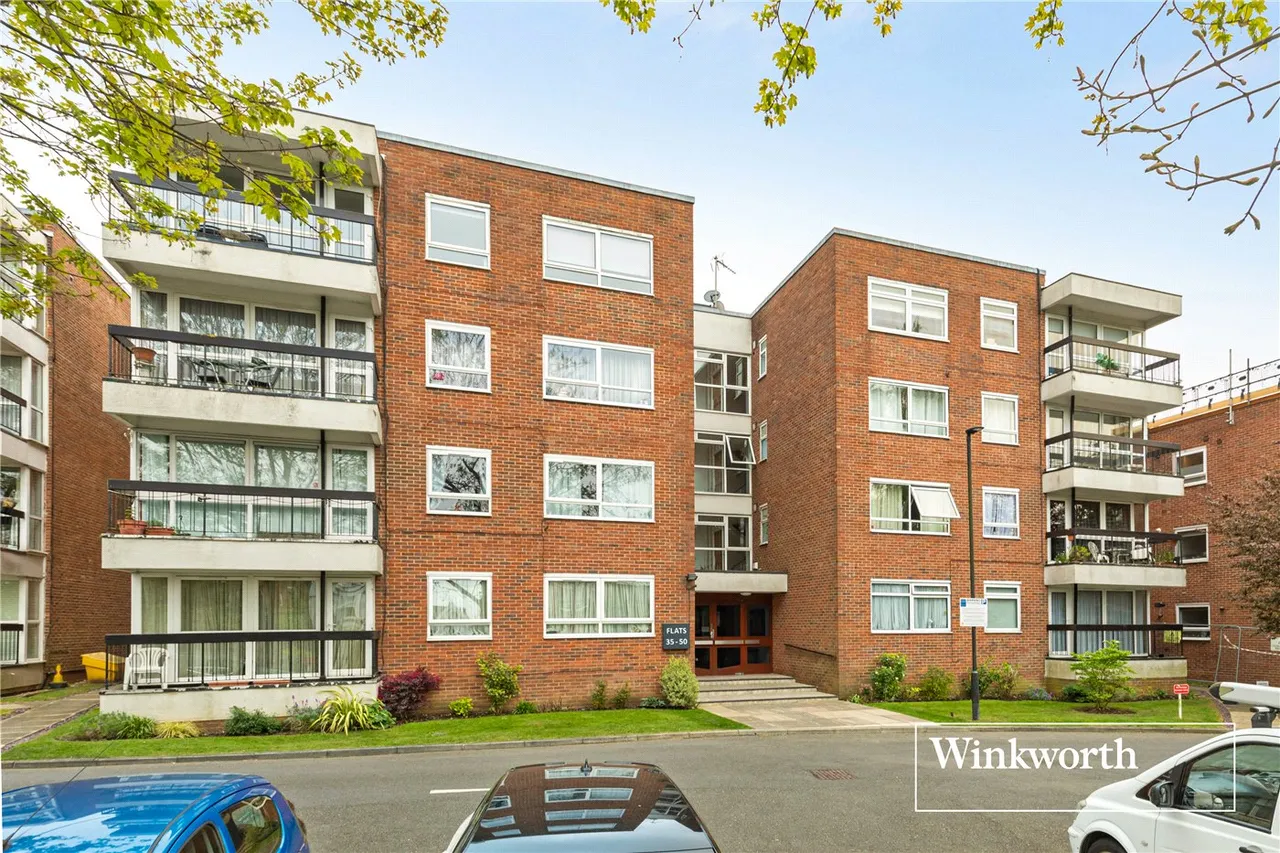3 bed flat for sale — Hendon Lane, Finchley, London, N3