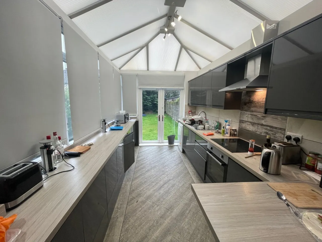 7 bed house to rent, St. Annes Road, Headingley, LS6