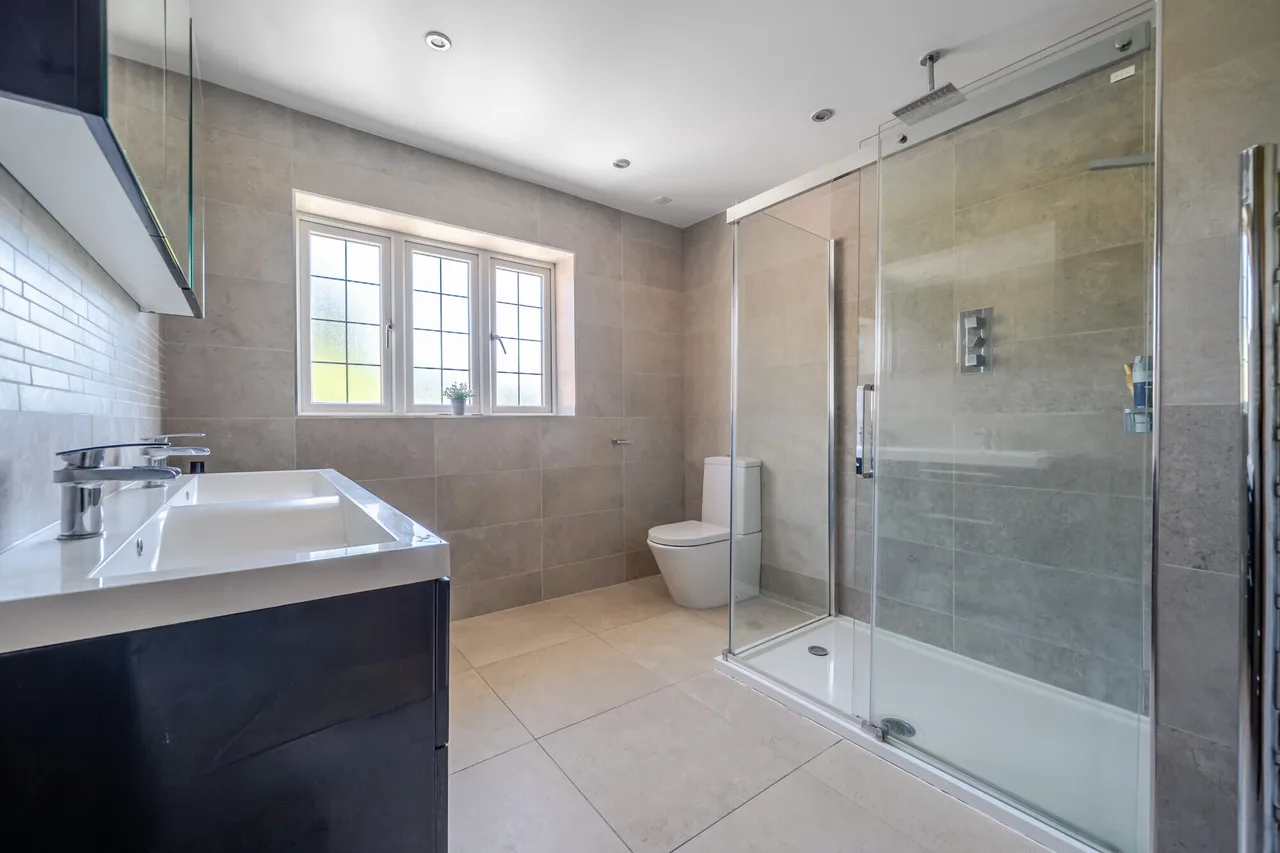 Moreland Drive, Gerrards Cross, SL9, photo 10