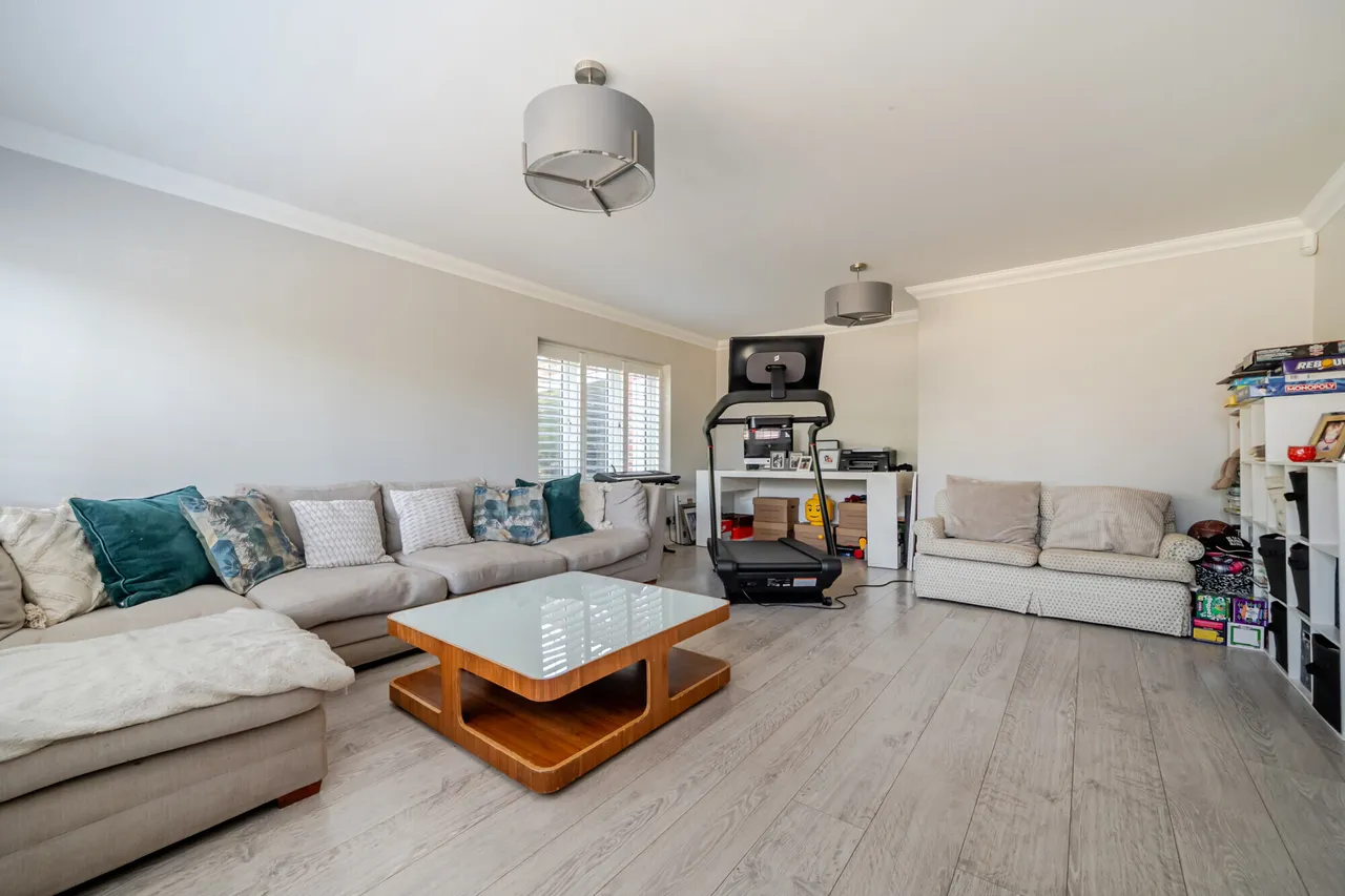 Moreland Drive, Gerrards Cross, SL9, photo 9