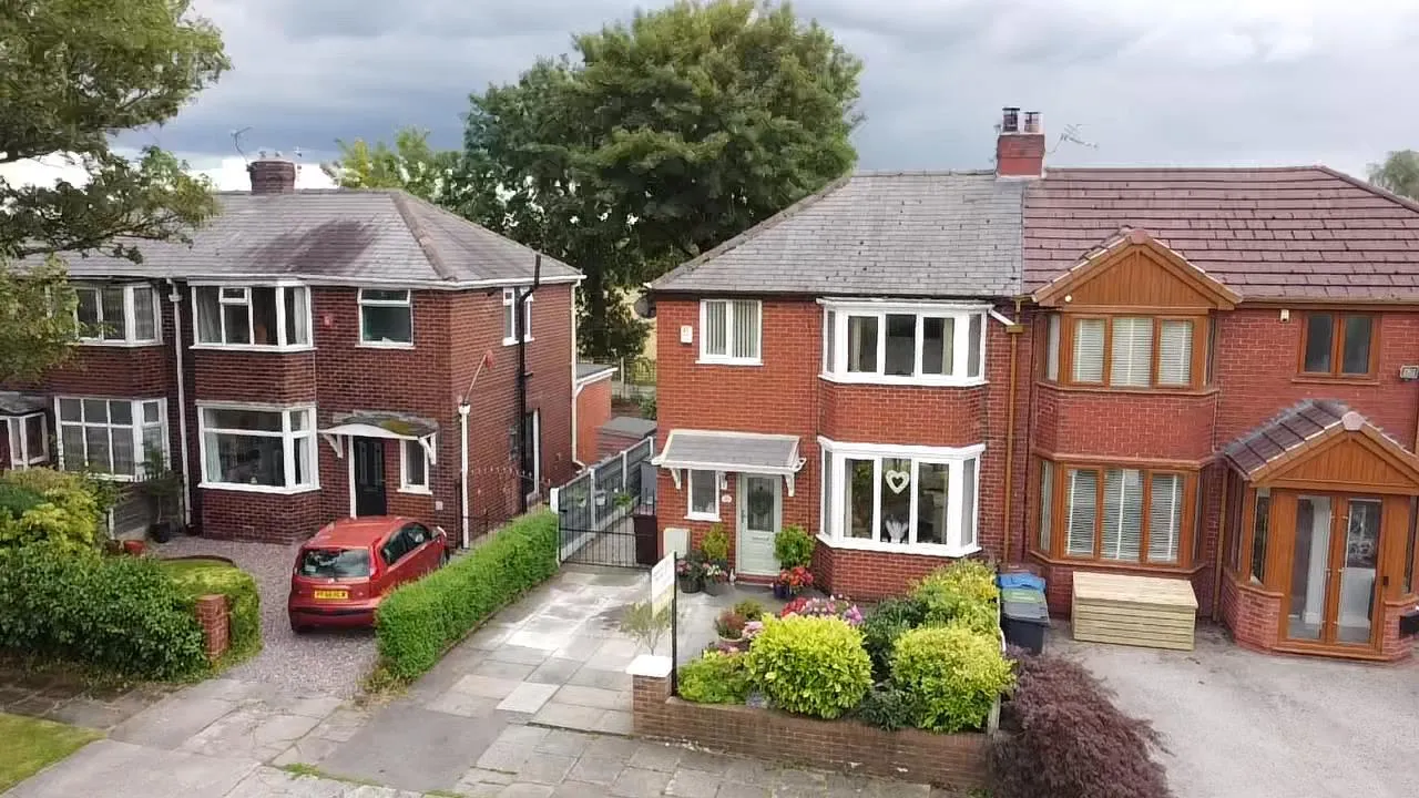 Ringley Road West, Radcliffe, Manchester, Lancashire, M26 1EA, photo 25