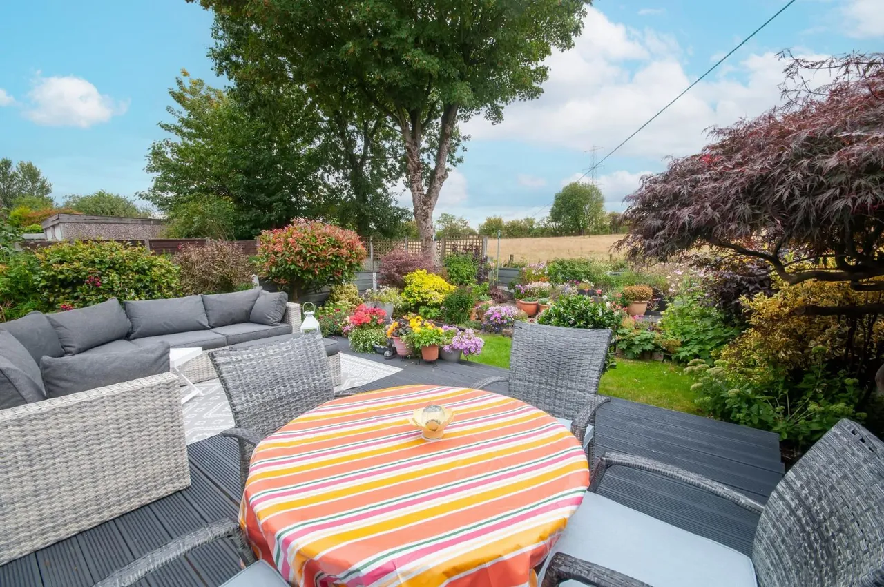 Ringley Road West, Radcliffe, Manchester, Lancashire, M26 1EA, photo 12